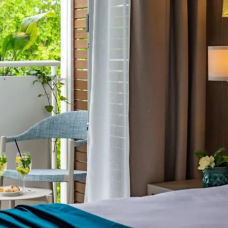 Renania Hotel 3*