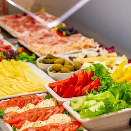 Renania Ξενοδοχείο 3*