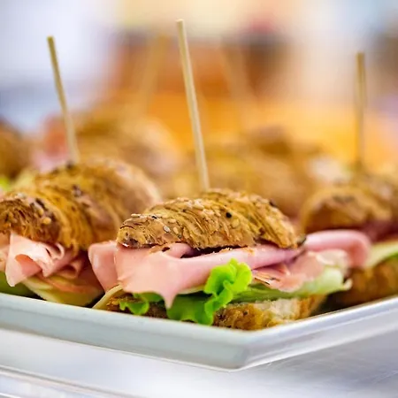 Renania Ξενοδοχείο 3*