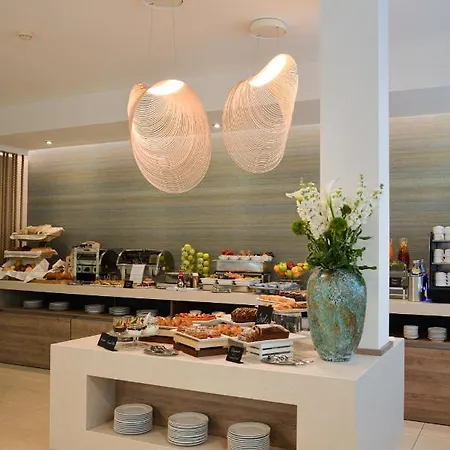 Renania Hotel 3*