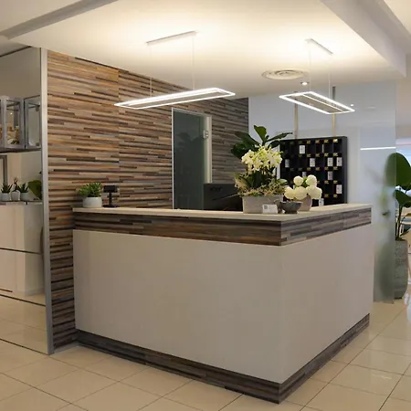 Renania Ξενοδοχείο