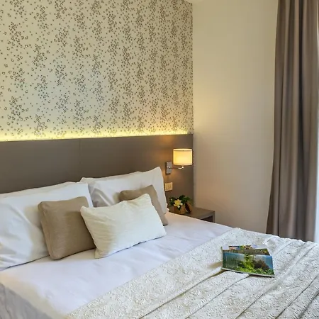 Ξενοδοχείο Renania Μπιμπιόνε